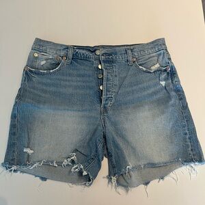 Gap Cheeky midi shorts high rise